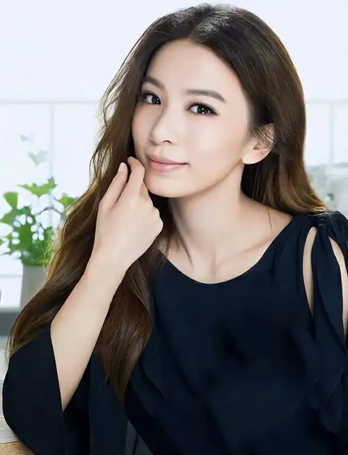 she成员现状,任家萱当妈,陈嘉桦参加浪姐4,只有田馥甄无人问津最新