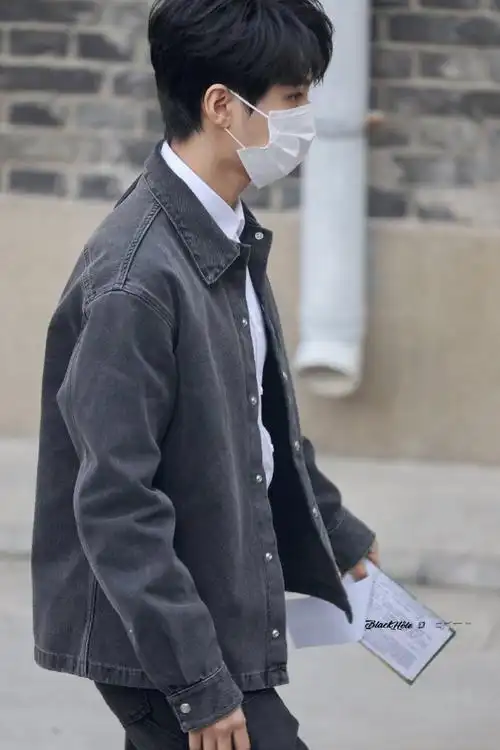 王俊凯2023遇兔呈祥##从开始到未来,只为王俊凯