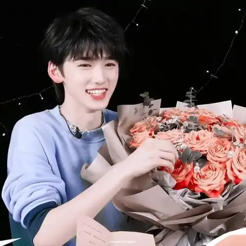 能不能有一栋宋亚轩笑容收集楼