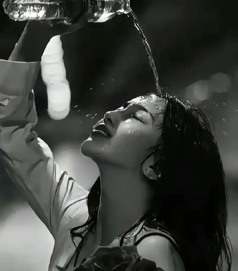 如果喝酒哭了,不是喝多了, 而是委屈了,如果喝醉想谁了,那可 - 抖音