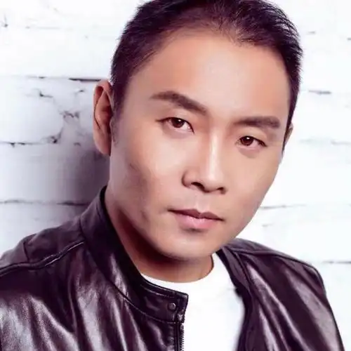 歌手祁隆:从农家子弟到亲民歌王,他经历了什么?