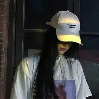 qq超拽霸气女生头像图片真人 高级质感的女生头像