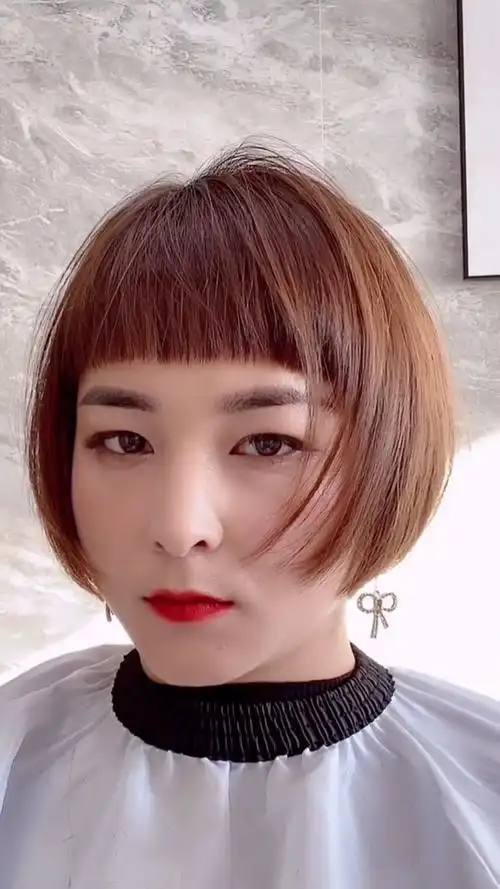 我是造型师#2021最新款bob发型系列2.喜欢就点赞收藏吧