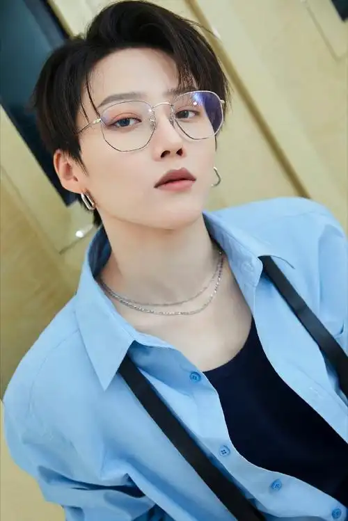 #刘雨昕黑粉道歉##刘雨昕黑粉发文道歉#