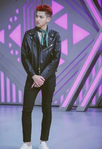 高清 壁纸 明星 吴亦凡 帅哥 男神 小爷 | 你是我见过最美的风景| 你