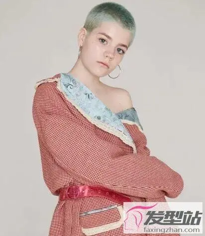 适合女生的寸头发型 干练吸睛帅气度爆棚