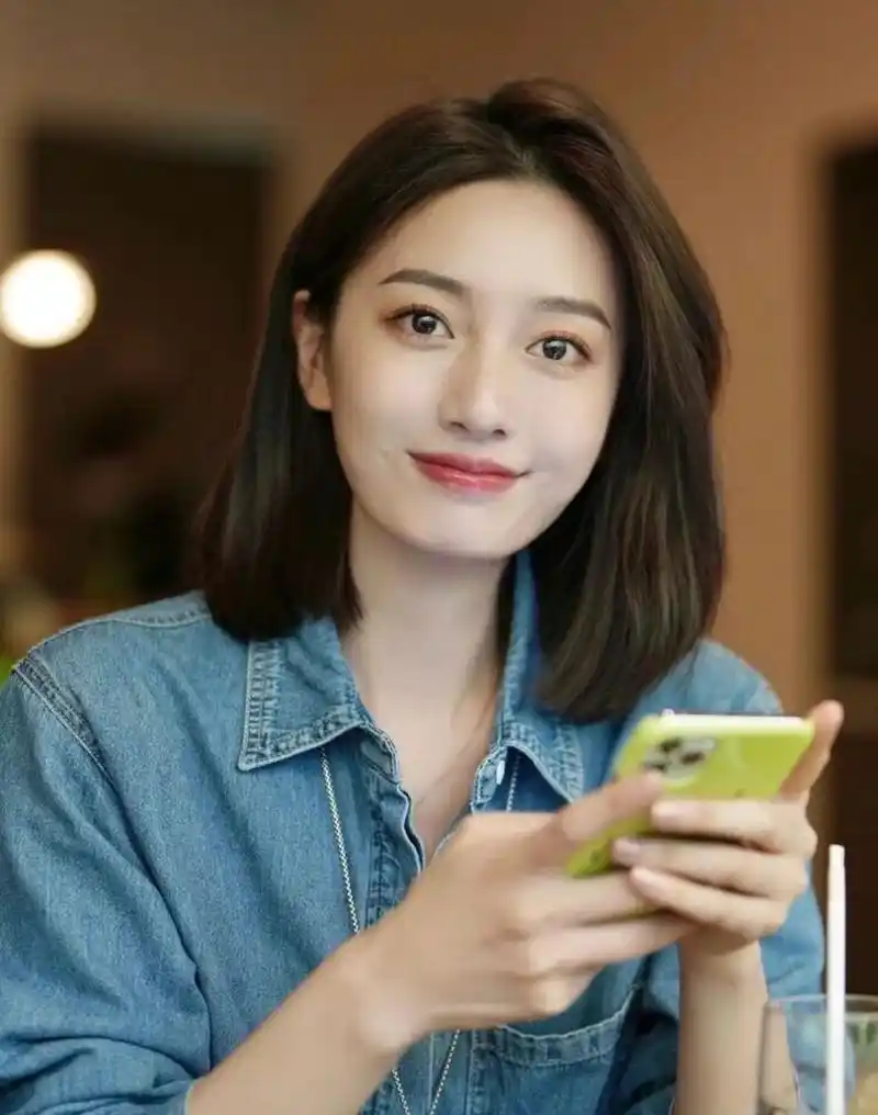 适合圆脸方脸女生的发型/减龄显小好打理 73圆脸方脸一定要尝试的