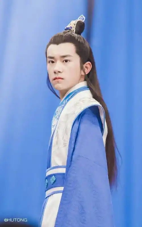 如何评价tfboys古装造型? - 知乎