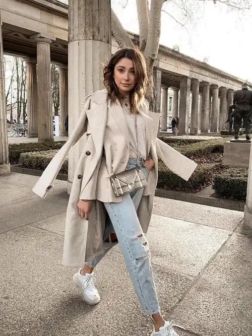 郑爽到底有多瘦平板身材连礼服都撑不起全靠颜值撑场