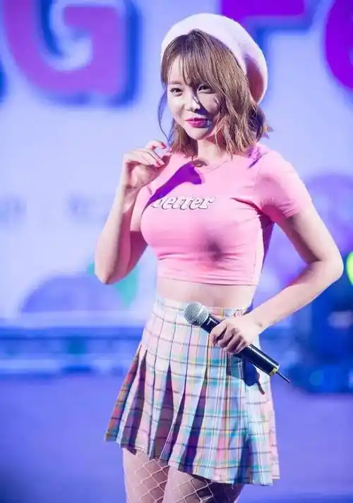 每日分享明星合集-微胖女神洪真英