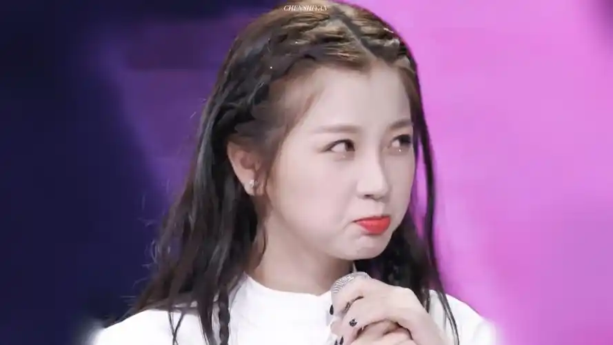 虞书欣 - 堆糖,美图壁纸兴趣社区