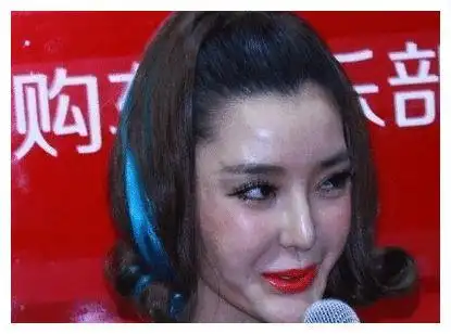 整容失败最吓人的六位明星第三位可以演外星人第六位演鬼片