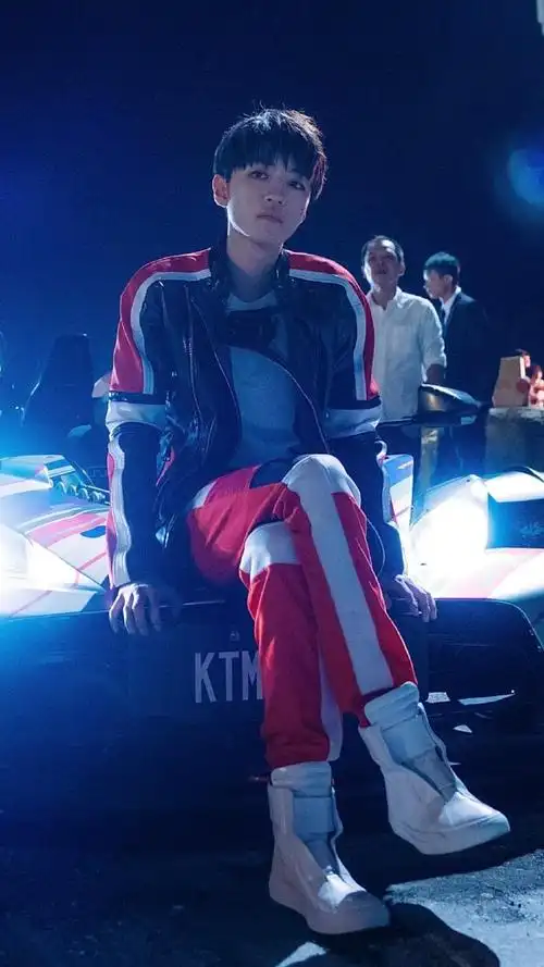 巴音布鲁克之王##王俊凯王源 扫鼠岭