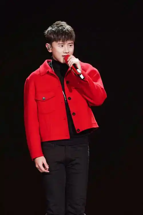 张杰郑州演唱会_音乐_中国_观众