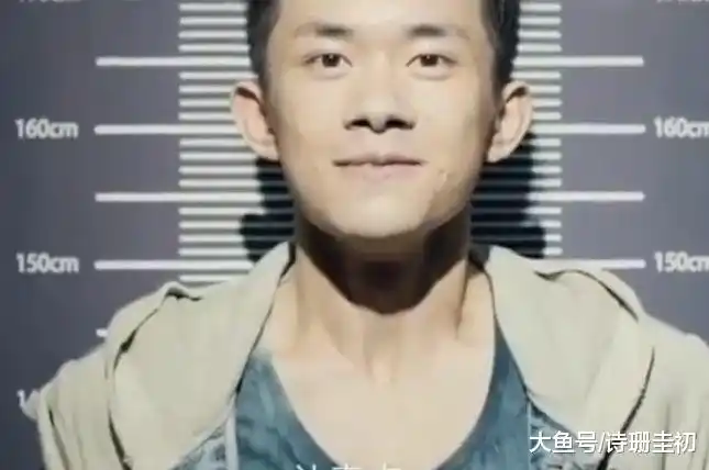 有种"不会撒谎"叫易烊千玺拍监狱照,真实身高太难堪