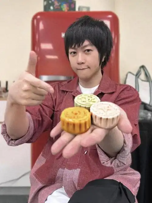 五月天被封演唱会男友阿信玩音乐的很欠揍列5大罪劝世