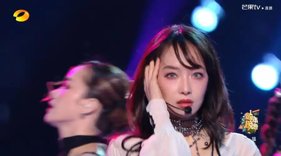 #宋茜跳舞好丝滑##湖南卫视跨年晚会##星姐微博#