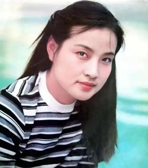 88年,刘晓庆偶遇前军统高层,沈醉:你母亲曾在我的暗杀名单上