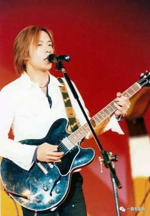 加入beyond乐队后,他一生的命运轨迹就此改变|beyond乐队|黄贯中|家驹