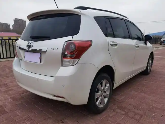 【四平二手车】2015年1月_二手丰田 逸致 2015款 180e cvt跨界版_华夏