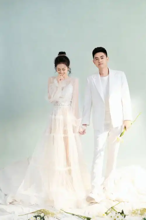 2021年第一条微博##婚纱照