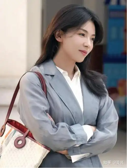 要知道圈内比刘涛长得漂亮的女演员一抓一大把,而且她们戏也不差.