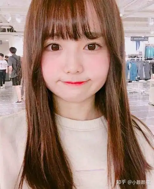 请问一下我这是大饼脸吗旁边的婴儿肥怎么瘦脸啊