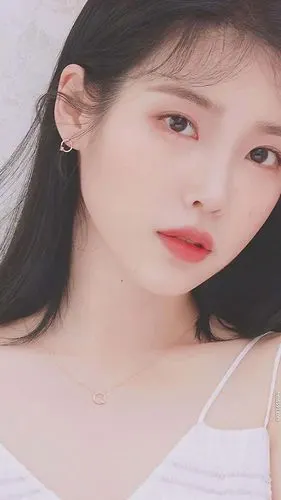 韩国美女明星iu李知恩(李智恩)甜美手机壁纸图片集高清下载(6)