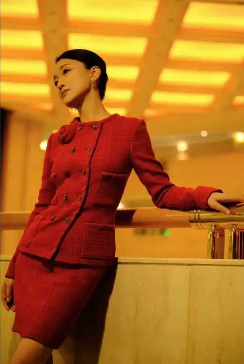 周迅出席电视剧品质盛典红毯#电视剧品质盛典