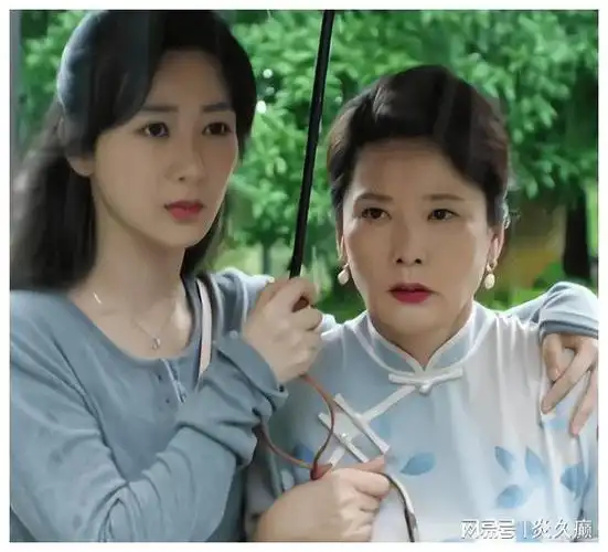 小花,演技只字未提,每句话都饱含深意|杨紫|演员|何赛飞|电视剧|轻