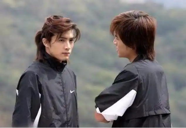 37岁贺军翔近照曝光花美男变身发福大叔如今沦落配角