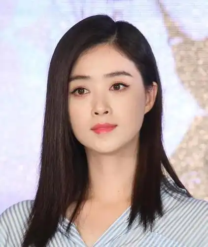 蒋欣代言(商演)费多少?13801680028