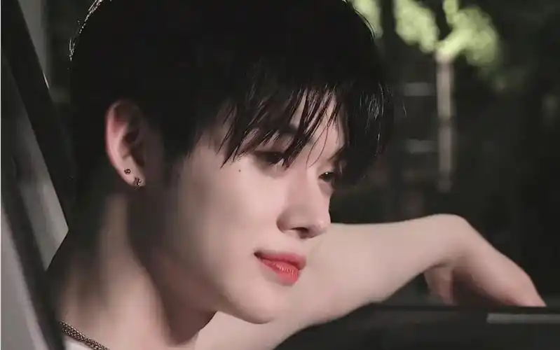 活动  【崔然竣】txt大哥可盐可甜实物入股不亏拥有优越身材比例完美