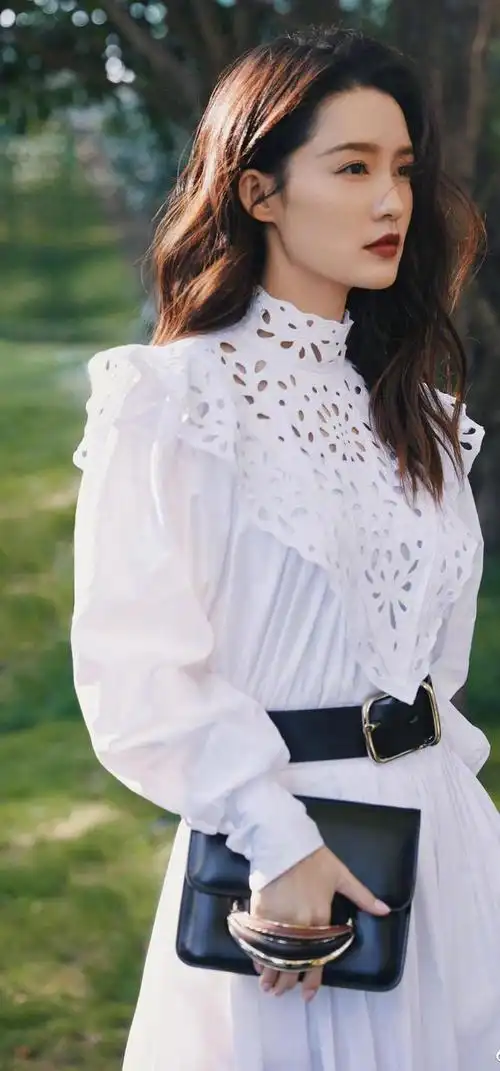 最美小花李沁超高清美图