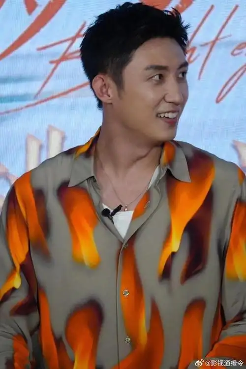 黄景瑜生图帅气