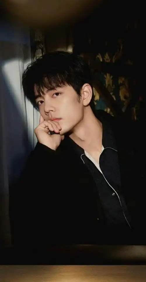 肖战米兰时装周##肖战gucci全球品牌代言人##古驰2024秋冬女装秀#跟