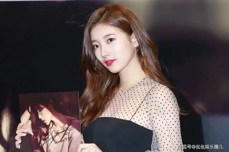 被撩到了!29岁裴秀智,很性感很饱满女人味很足!_演技_形象_角色