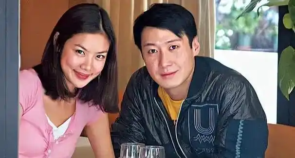 "天王发妻"乐基儿:让黎明甘愿砸75亿,床照成二人离婚导火索