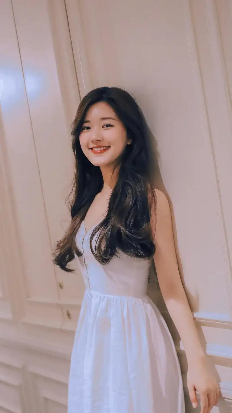 赵露思个人资料简介,赵露思是怎么出道的