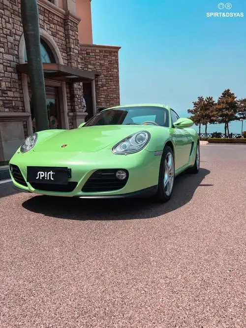 古奇绿保时捷卡曼