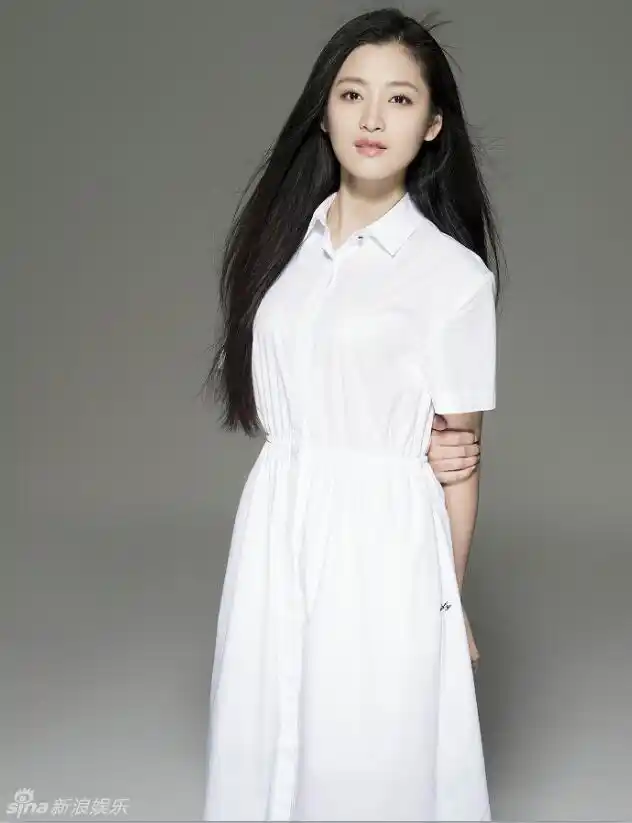 肖婷佳清新写真简约时尚