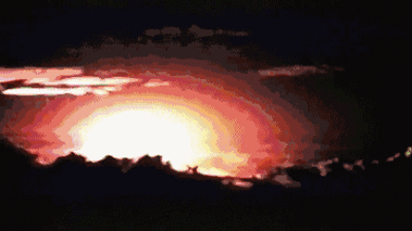 核武器爆炸gif图发生核爆时跳进下水道中是否可避免初始的爆炸