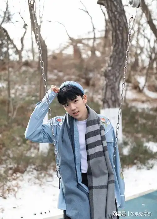 仝卓"消失"数日再现微博,人气反而大增,这么快就洗白了?