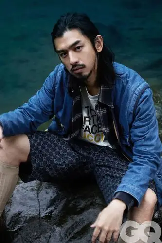 野性男子陈柏霖丨赏色