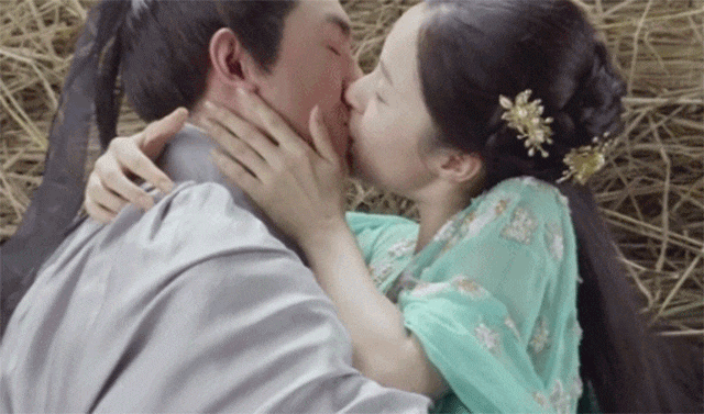 赵丽颖再现红娘特技,网友:女主适合做同事