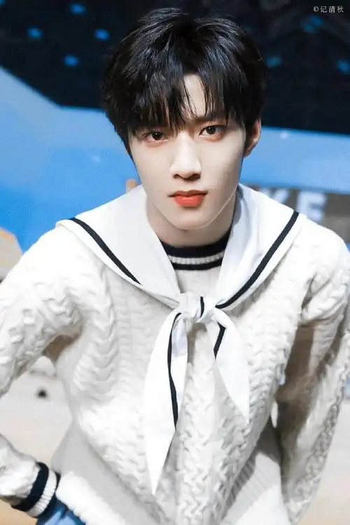 热心公益】【刘耀文敬业】【刘耀文正能量偶像】【刘耀文无限超越班