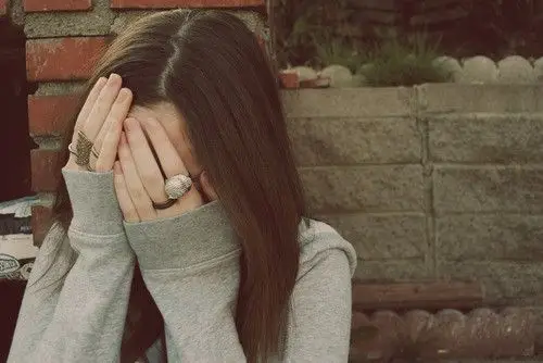 想哭图片伤感想哭我最爱的人8