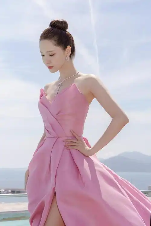 林允儿0530生日快乐