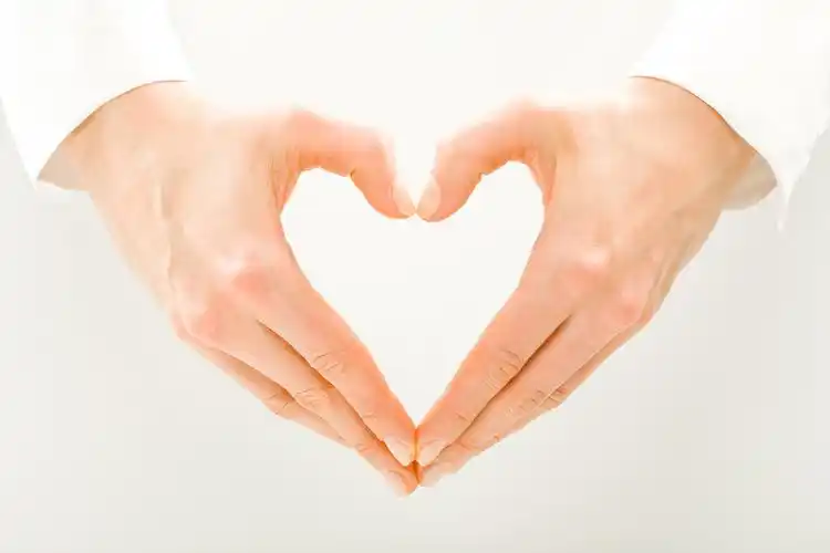 对于胰腺癌侵犯血管的,先应该明确受侵的是哪一只血管,一般来讲是门