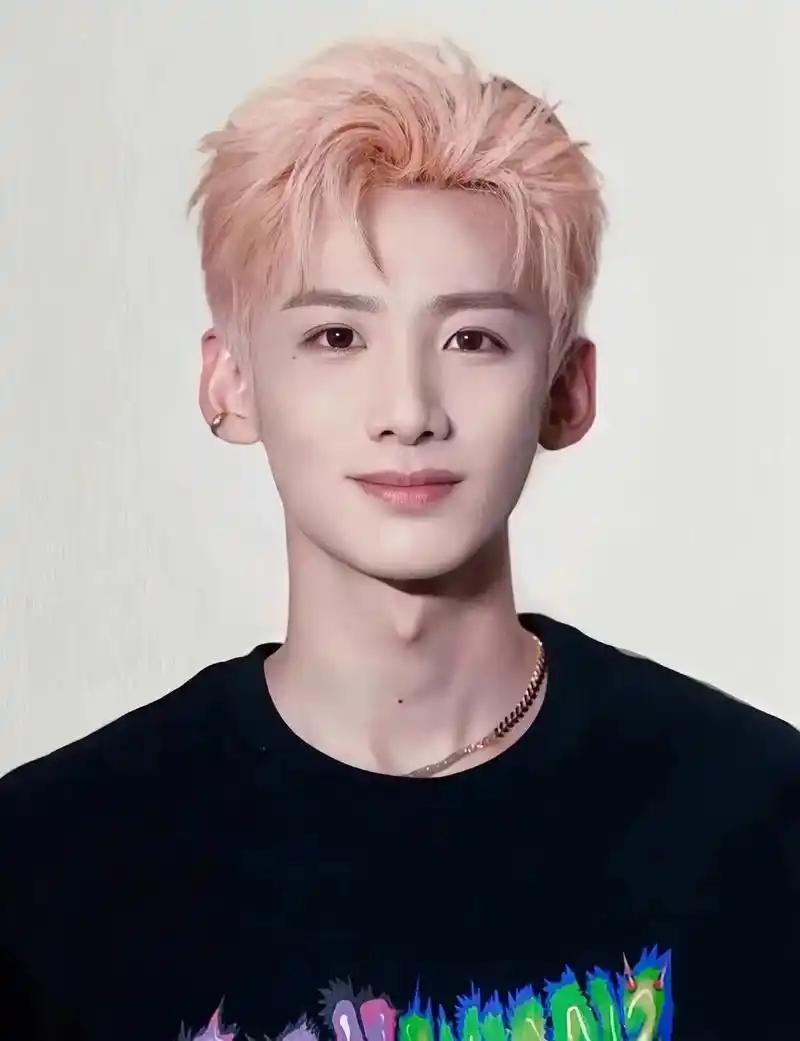 白敬亭证件照 #白敬亭照片合集 - 抖音